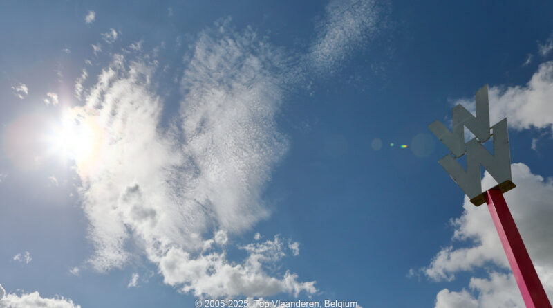 GPS: 50°51'5.49" N 2°37'12.5868" E Altitude: 42,5 m -  -  -   -  -   -  -