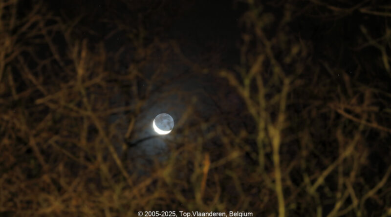 GPS: 50°46'41.6352" N 2°48'45.954" E Altitude: 101,5 m - België -  -  Heuvelland -  -   -  -