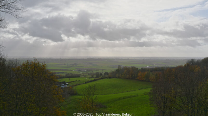 GPS: 50°46'42.186" N 2°48'45.882" E Altitude: 133,2 m - België -  -  Heuvelland -  -   -  -