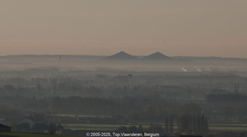 GPS: 50°46'41.3508" N 2°48'45.0216" E Altitude: 155,4 m - België -  -  Heuvelland -  -   -  -