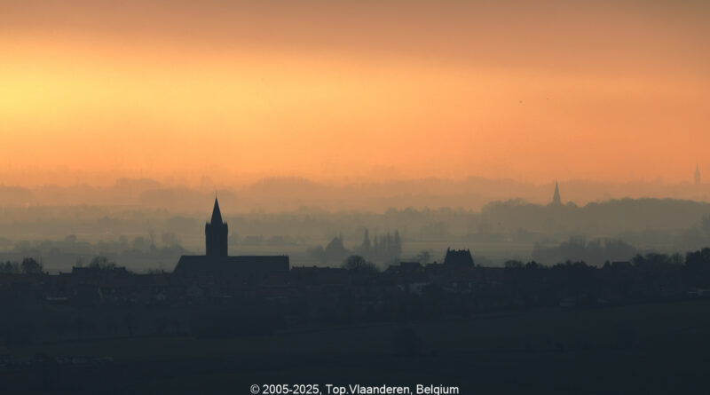 GPS: 50°46'41.4948" N 2°48'45.45" E Altitude: 160,2 m - België -  -  Heuvelland -  -   -  -