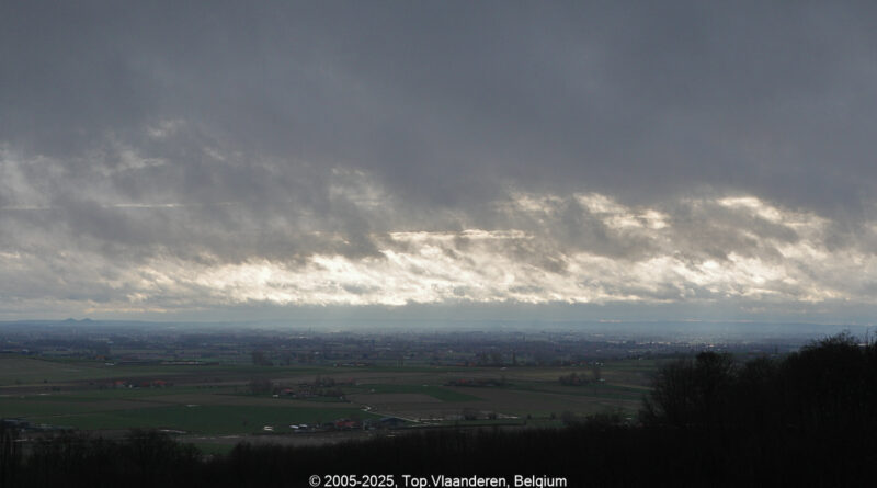 GPS: 50°46'44.6952" N 2°48'41.5512" E Altitude: 46,5 m - België -  -  Heuvelland -  -   -  -