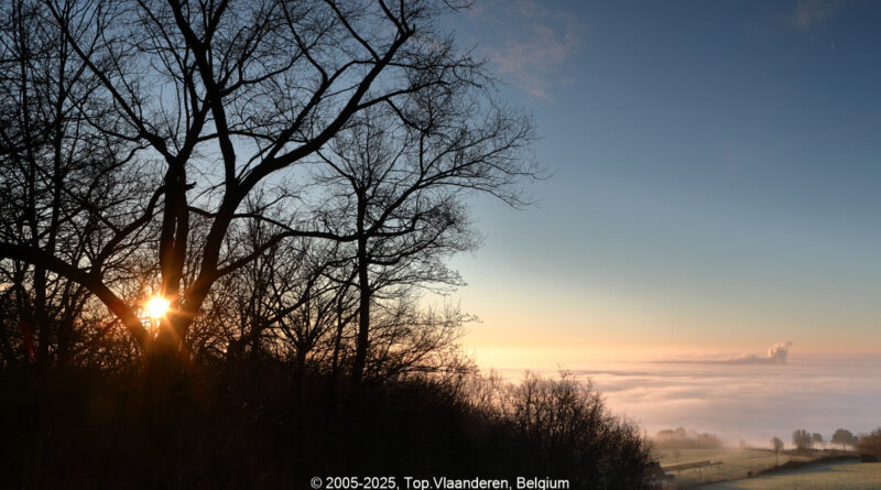 GPS: 50°46'41.4372" N 2°48'45.8568" E Altitude: 145,6 m - België -  -  Heuvelland -  -   -  -