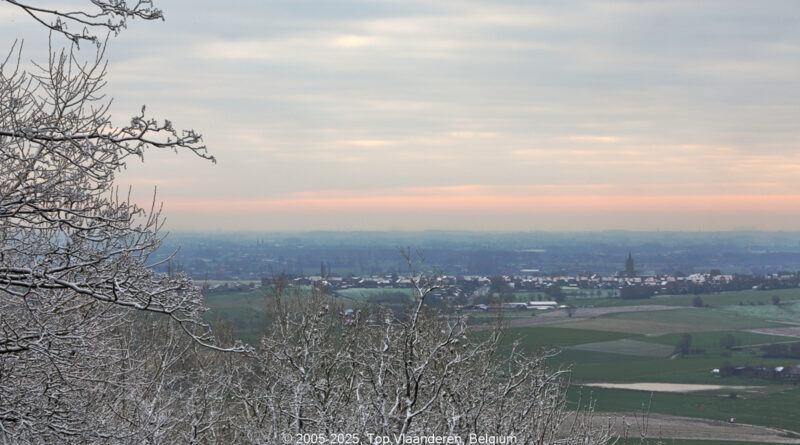 GPS: 50°46'41.3688" N 2°48'45.018" E Altitude: 142,4 m - België -  -  Heuvelland -  -   -  -