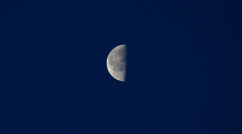 GPS: 50°46'41.2752" N 2°48'44.712" E Altitude: 131,4 m -  -  -   -  -   -  -
