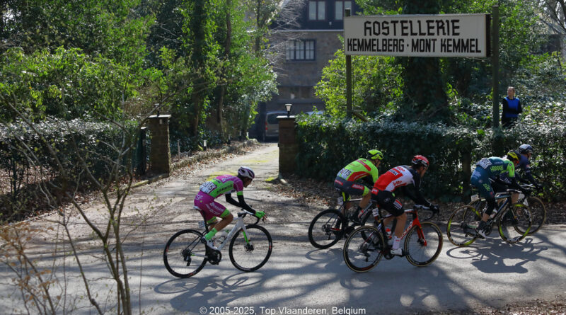 GPS: 50°46'44.5908" N 2°48'46.62" E Altitude: 159,0 m - België -  -  Heuvelland -  -   -  -