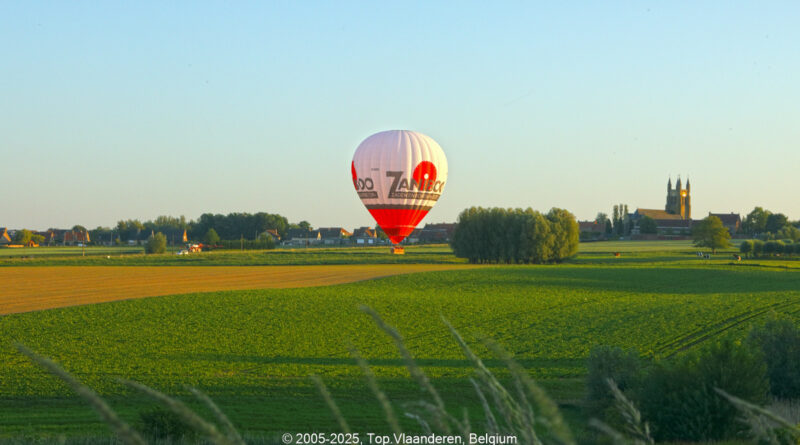 GPS: 50°47'22.8228" N 2°46'35.346" E Altitude: 88,7 m -  -  -   -  -   -  -