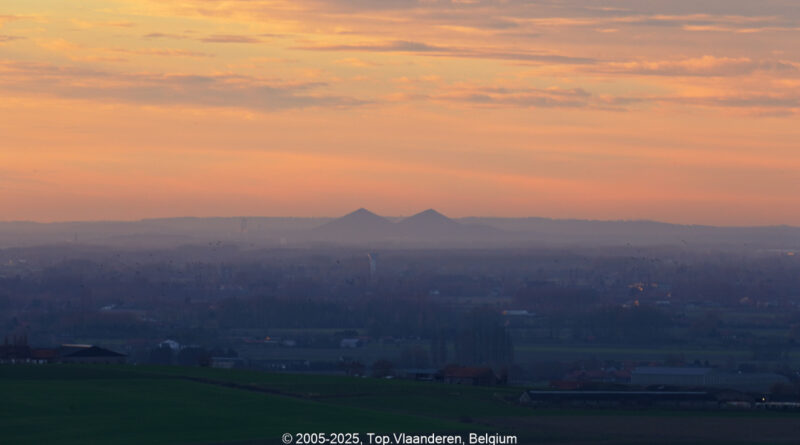 GPS: 50°46'41.556" N 2°48'44.7732" E Altitude: 187,3 m - België -  -  Heuvelland -  -   -  -