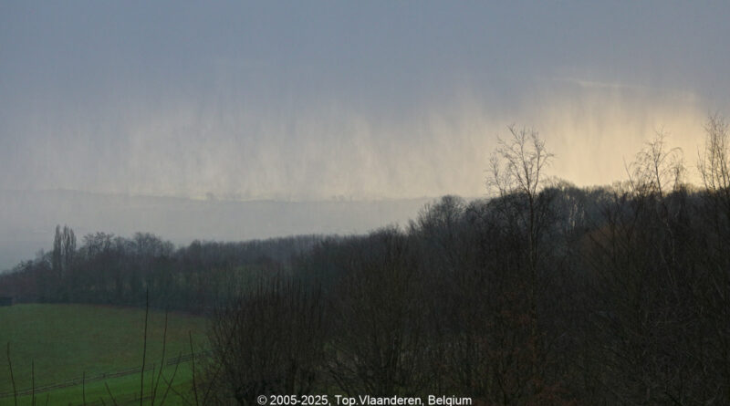 GPS: 50°46'44.3028" N 2°48'45.4032" E Altitude: 160,7 m - België -  -  Heuvelland -  -   -  -