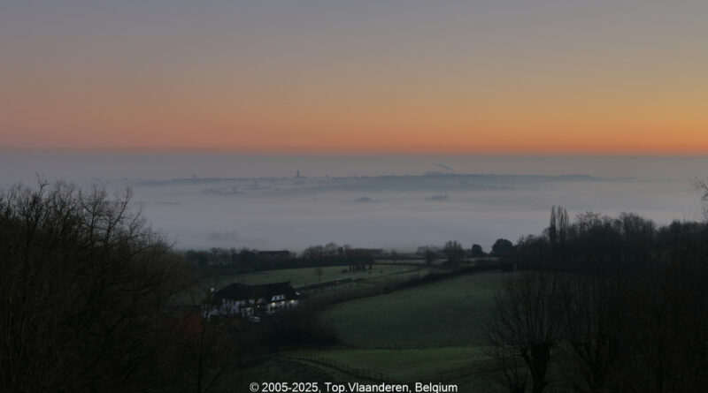 GPS: 50°46'41.8008" N 2°48'45" E Altitude: 132,4 m - België -  -  Heuvelland -  -   -  -