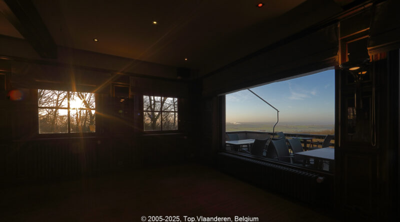 GPS: 50°46'42.7332" N 2°48'43.542" E Altitude: 116,8 m - België -  -  Heuvelland -  -   -  -