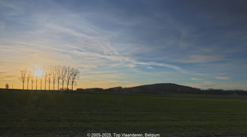 GPS: 50°46'40.3932" N 2°50'25.6308" E Altitude: 44,4 m -  -  -   -  -   -  -