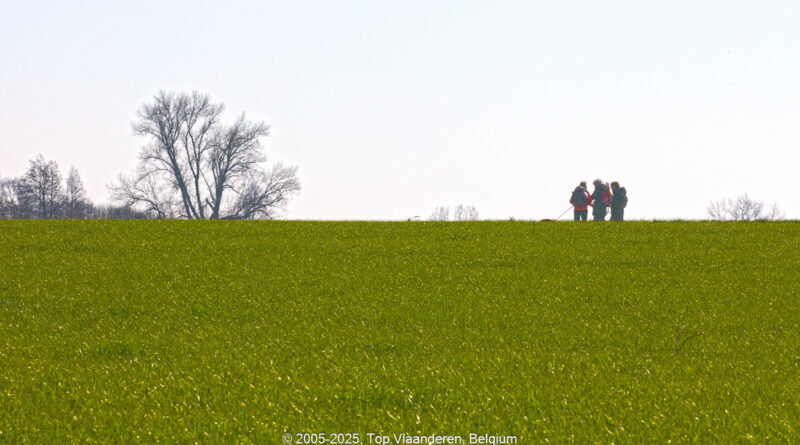 GPS: 50°46'44.8392" N 2°51'16.4808" E Altitude: 59,7 m -  -  -   -  -   -  -