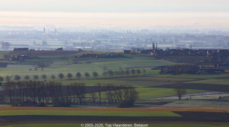 GPS: 50°46'41.6208" N 2°48'42.552" E Altitude: 160,2 m - België -  -  Heuvelland -  -   -  -