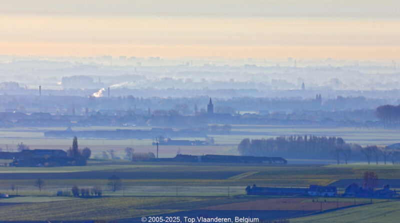 GPS: 50°46'42.0672" N 2°48'44.5032" E Altitude: 158,7 m - België -  -  Heuvelland -  -   -  -
