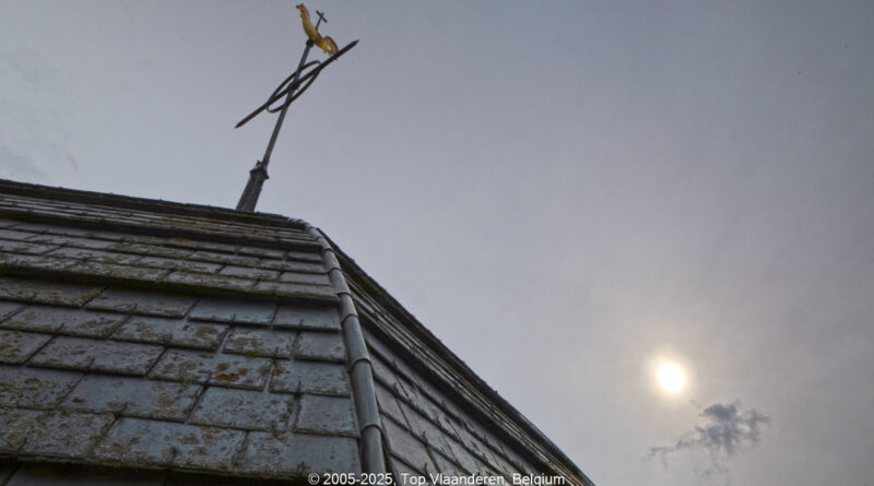 GPS: 50°45'50.9652" N 2°53'57.012" E Altitude: 105,2 m -  -  -   -  -   -  -