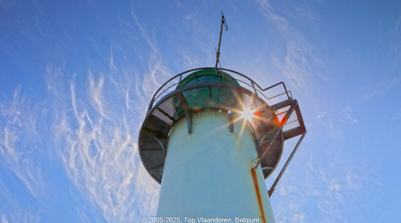 GPS: 50°58'14.5848" N 1°50'24.36" E Altitude: 3,8 m -  -  -   -  -   -  -