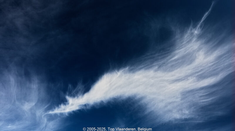 GPS: 50°51'22.4712" N 2°53'27.1572" E Altitude: -24,1 m -  -  -   -  -   -  -