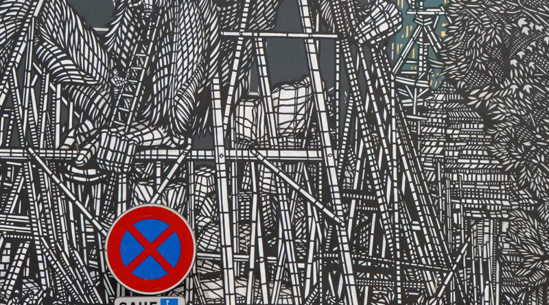 GPS: 50°44'9.8628" N 1°36'41.1372" E Altitude: 140,6 m -  -  -   -  -   -  -