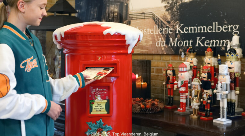 GPS: 50°46'42.2328" N 2°48'44.0892" E Altitude: 82,8 m - België -  -  Heuvelland -  -   -  -