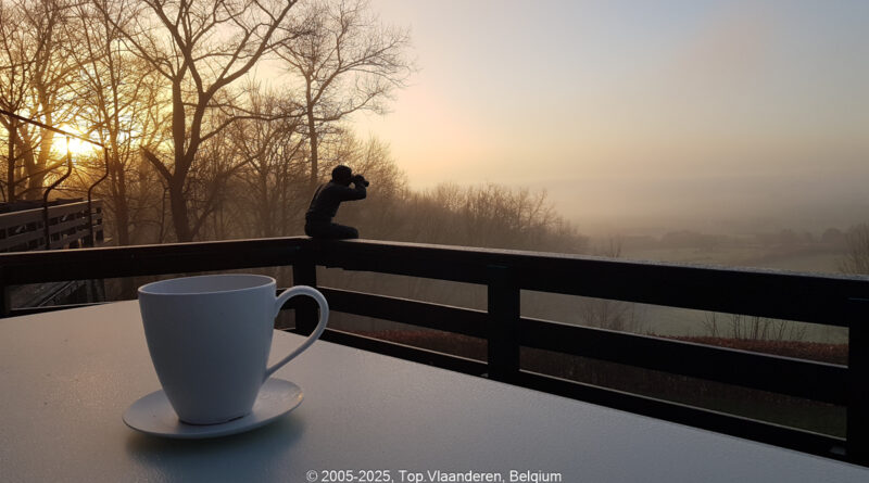 GPS: 50°46'41.9988" N 2°48'45" E Altitude: 193,0 m - België -  -  Heuvelland -  -   -  -