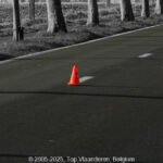 GPS: 50°49'43.5792" N 2°52'26.7852" E Altitude: 39,2 m -  -  -   -  -   -  -
