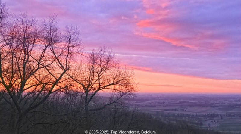 GPS: 50°46'41.808" N 2°48'44.0208" E Altitude: 158,1 m - België -  -  Heuvelland -  -   -  -