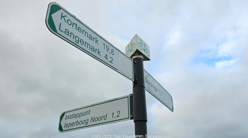 GPS: 50°53'52.3428" N 2°52'25.95" E Altitude: 61,0 m -  -  -   -  -   -  -