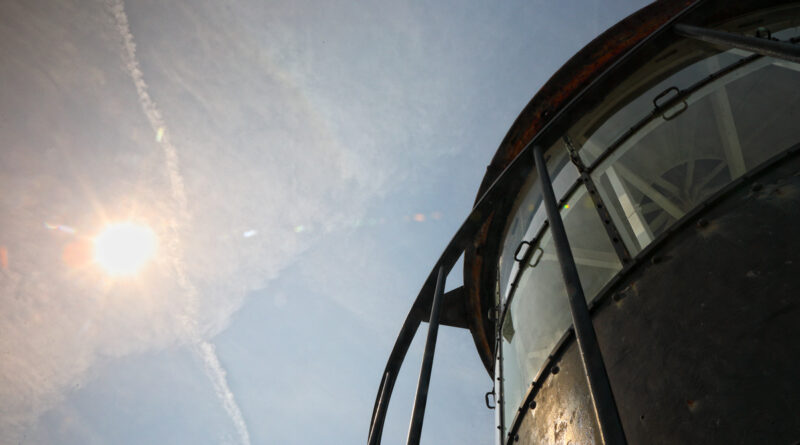 GPS: 50°57'40.554" N 1°51'13.5108" E Altitude: 67,0 m -  -  -   -  -   -  -