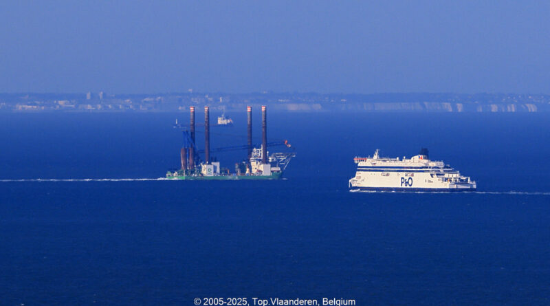 GPS: 50°52'13.728" N 1°42'15.174" E Altitude: 208,4 m -  -  -   -  -   -  -