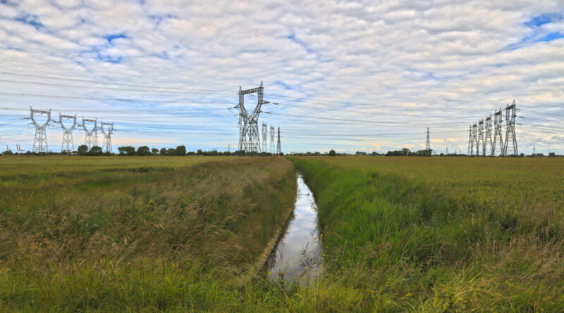 GPS: 50°57'4.6548" N 2°9'0.1692" E Altitude: 50,0 m -  -  -   -  -   -  -