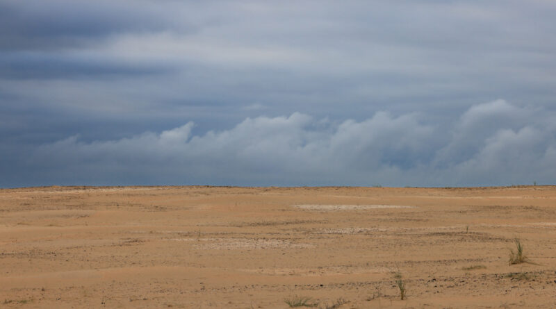 GPS: 51°5'8.5632" N 2°34'0.408" E Altitude: 47,5 m -  -  -   -  -   -  -