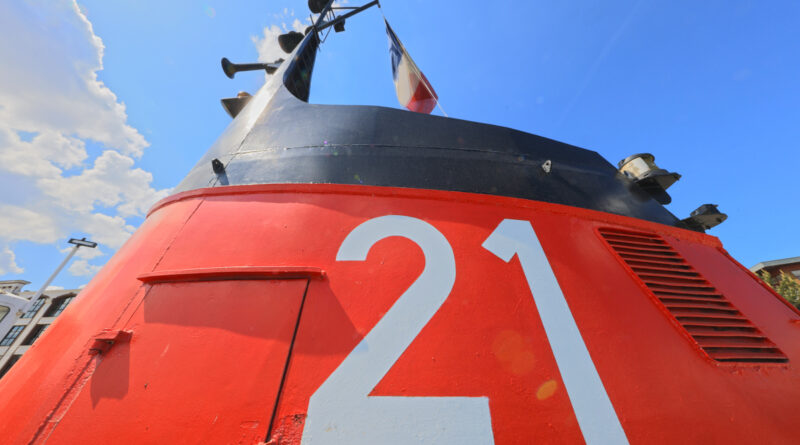 GPS: 51°2'18.7728" N 2°22'23.826" E Altitude: 53,7 m -  -  -   -  -   -  -