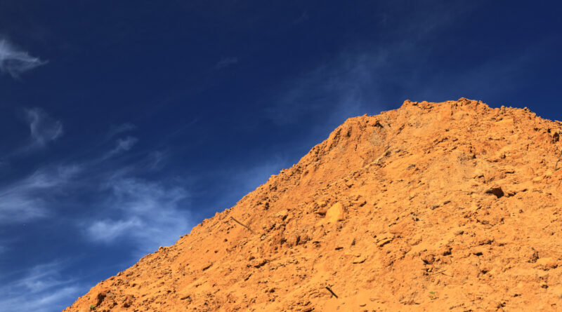 GPS: 50°47'14.0568" N 2°45'42.984" E Altitude: 176,7 m -  -  -   -  -   -  -